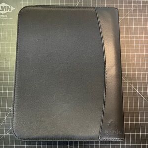 EUC Monteverde zippered pen case